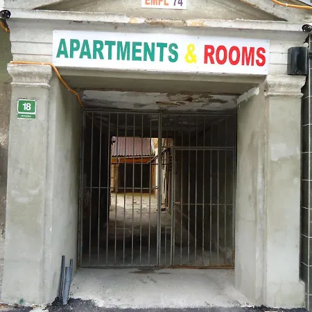Πανσιόν Boutique Guest House Empl 74